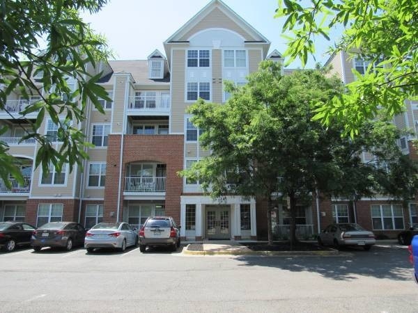 Building Photo - 8183 Carnegie Hall Ct