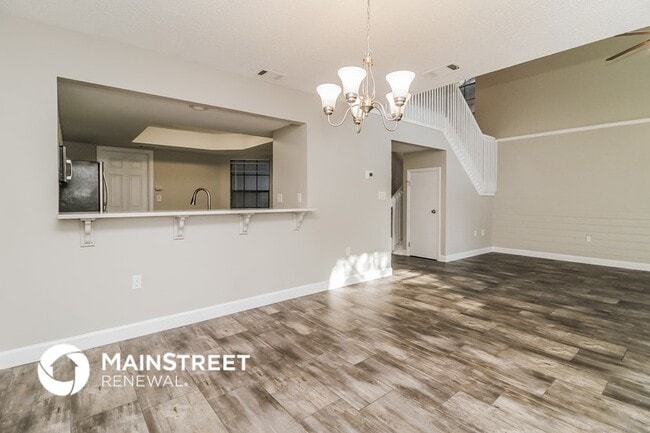1236 Indian Bluff Dr