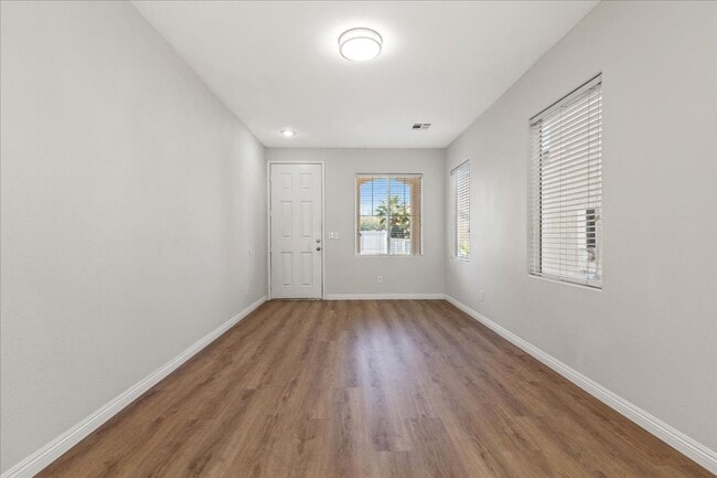 Photo - Newly Updated 4 bd, 3 bth Must See No Carpet