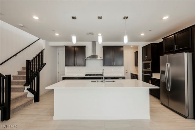 Photo - 2451 Altitude St