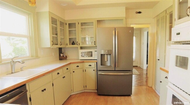 Photo - Stylish, Spacious, and Serene – The Home Y...