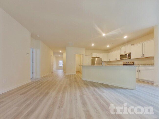 Photo - 453 Prescott Wy