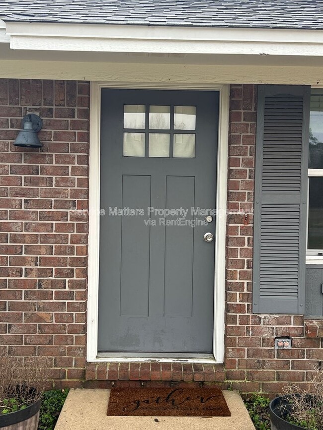 Photo - 3747 Berryhill Rd