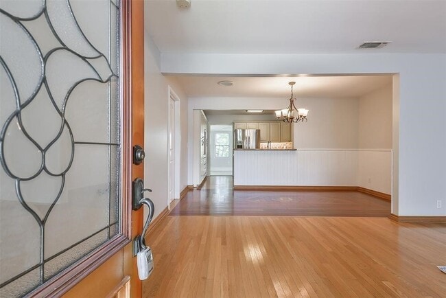 Photo - 22 Lyncrest Dr