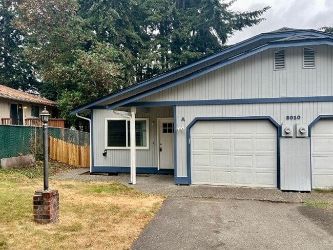 8010 S Bicentennial Loop SE