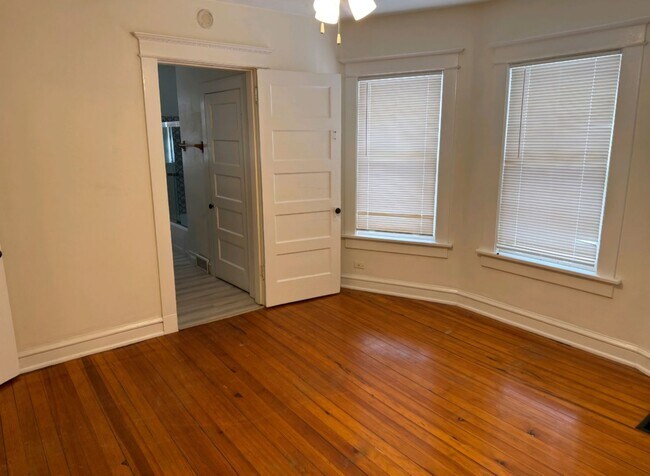 Photo - 222 S 2nd St Unit #1