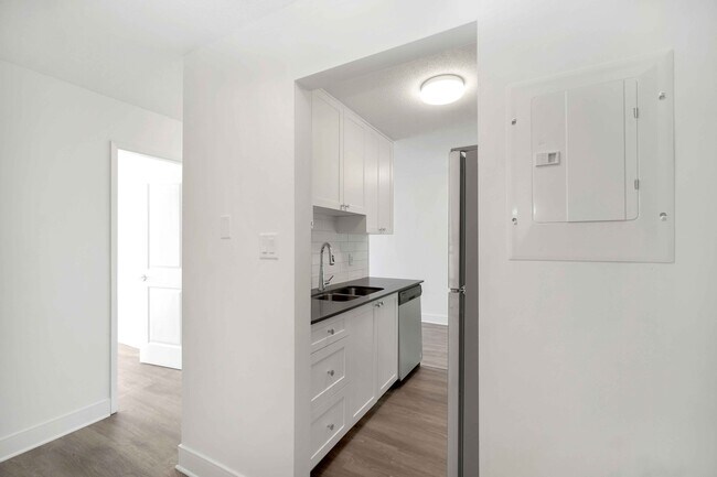 Photo - Richelieu Apartments