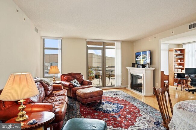 Photo - 3650 S Glebe Rd Unit 749