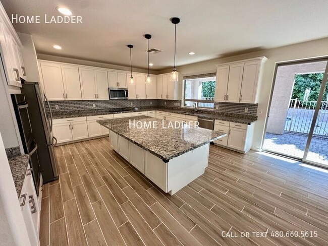 Photo - 3133 N Loma Vista