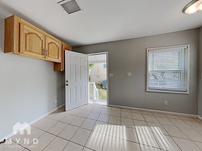 Photo - 8757 Sunset Dr