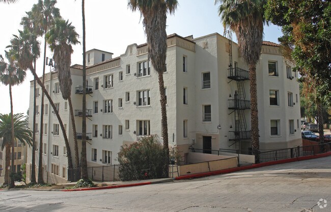 The Ojai Apartments - The Ojai Apartments
