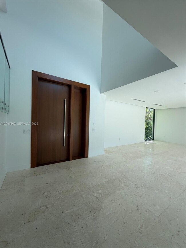 Photo - 253 W Enid Dr