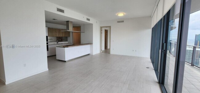 Photo - 1000 Brickell Plaza Unidad PH5705