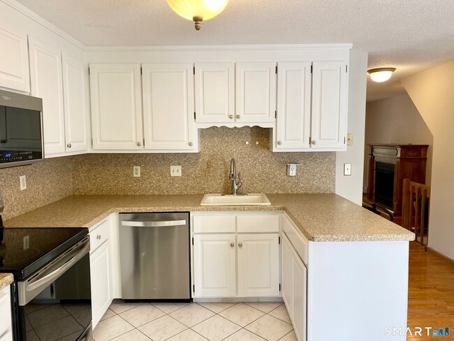 Photo - 139 Songbird Ln Unit 139