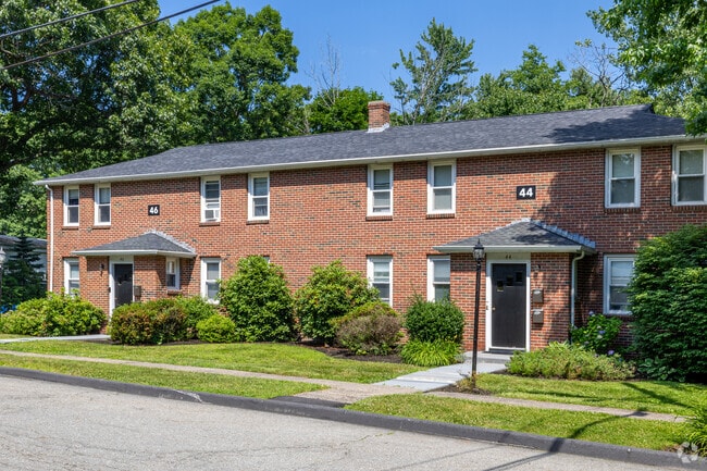 Green Hill Park Apartments Worcester