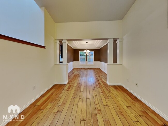 Photo - 13327 2nd Ave NE