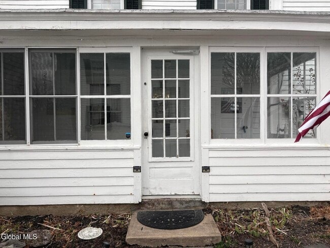 Building Photo - 20 Elm St Unit Apartment