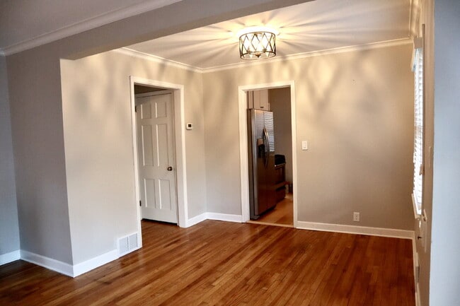 Photo - "Charming 4-Bed Oasis on Dakota Avenue: Spacious Living with 2 Full Baths in St. Louis Park!"