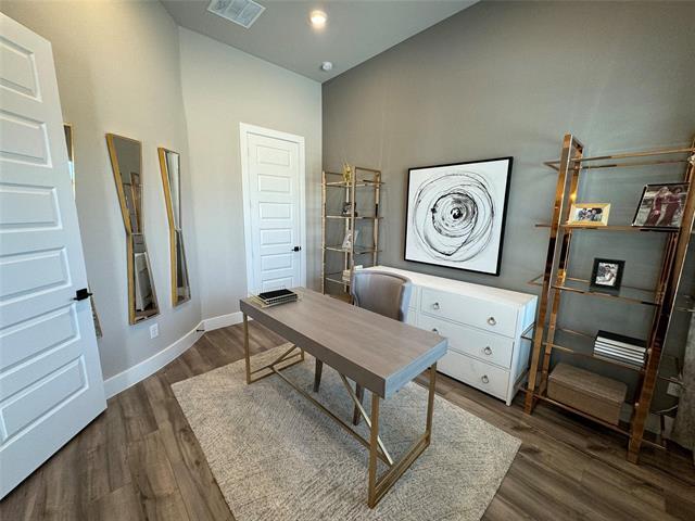Photo - 1520 Winchester Dr