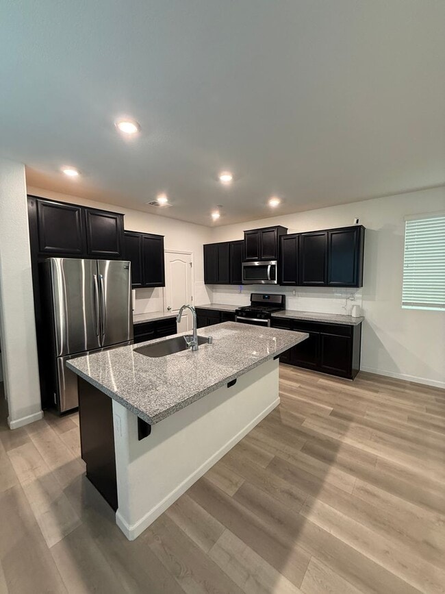 2351 Hanson Dr