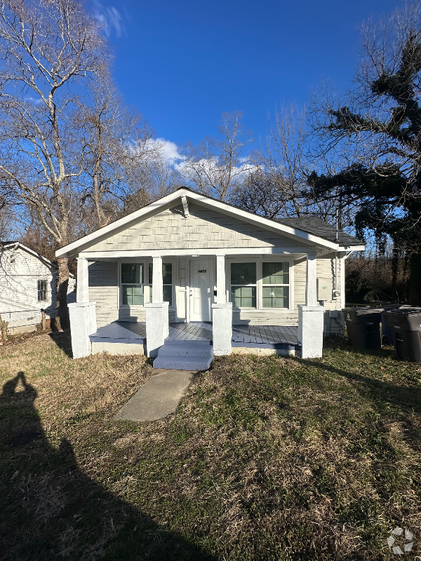 Building Photo - 1423 Emerald St Rental