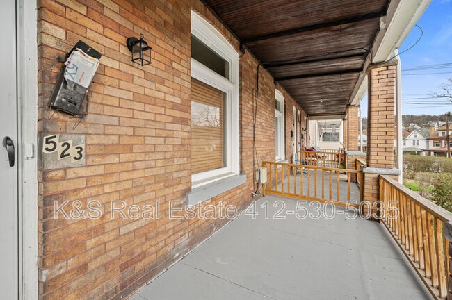 Photo - 523 Marwood Ave