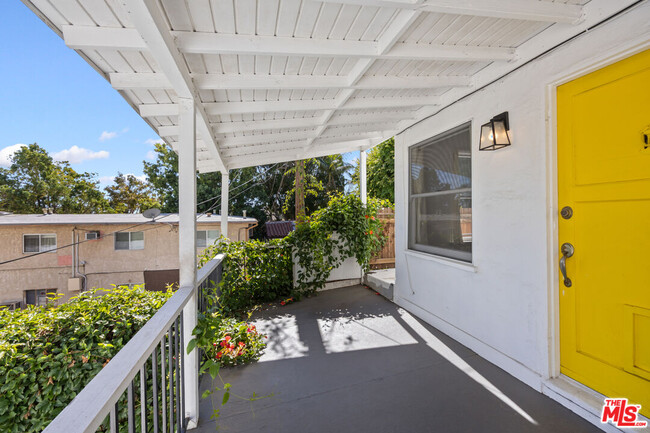 Photo - 9016 1/2 Harratt St Apartment