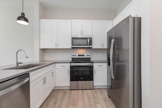 Middle Sound West Apartments
