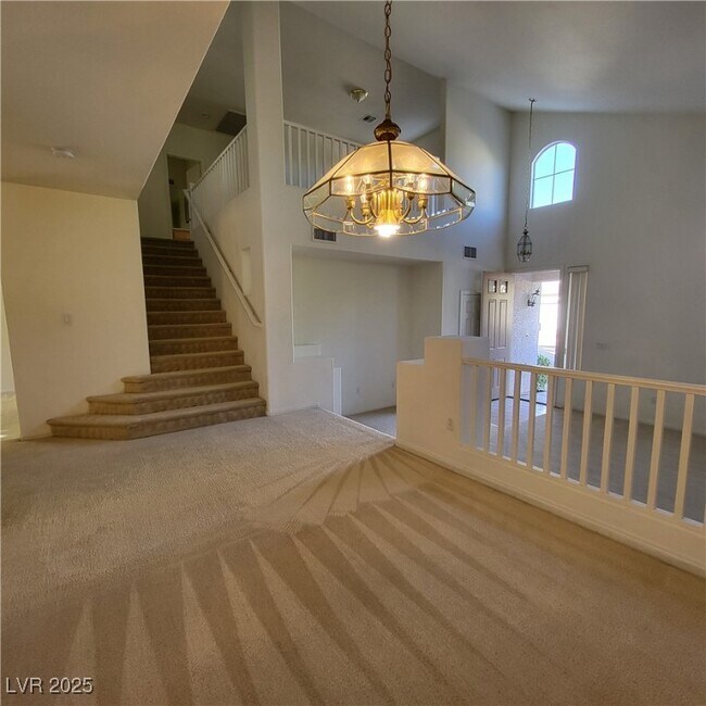 Photo - 211 Tayman Park Ave