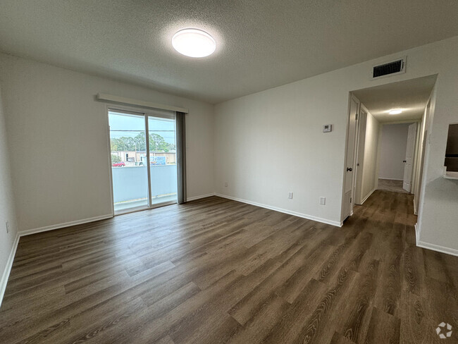 Building Photo - Admiral Pointe Rental