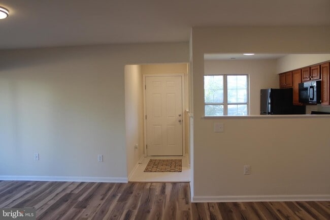 Photo - 9266 Chapman Oak Dr