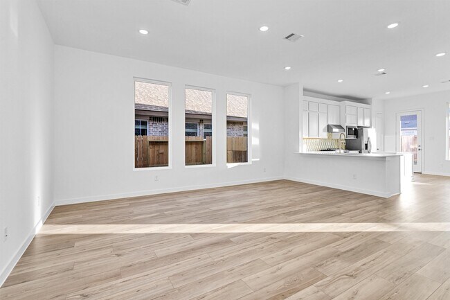 Photo - 29323 Meadowcreek Hl Dr