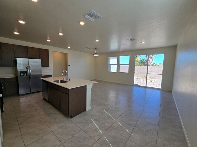 Photo - 3 Bedroom Single Story Home