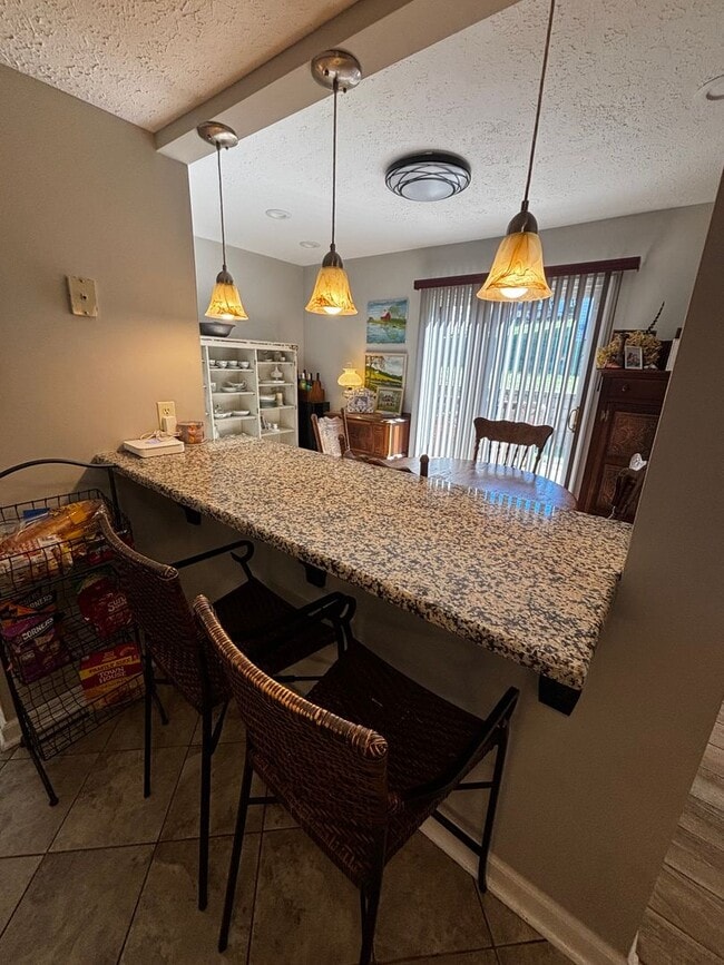 Photo - 3 Bedroom || 2.5 Bathroom - Townhome