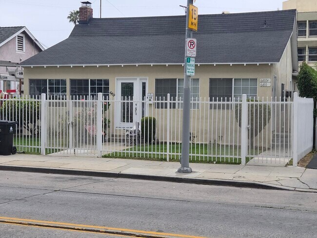 Photo - 6412 Fountain Ave Unit 6412