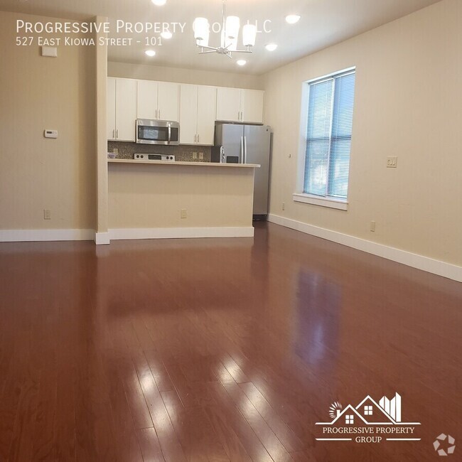 Building Photo - 527 E Kiowa St Unit 101 Rental