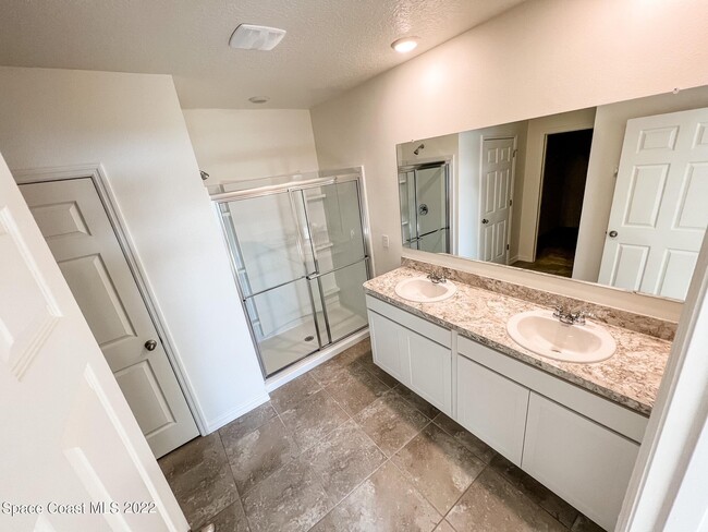 Photo - 3722 Coachman Ln SE