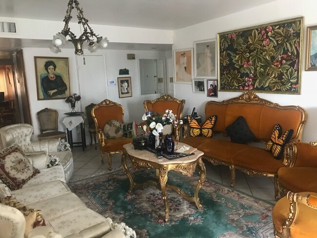 Photo - 2201 Saint Louis Ave Unidad 104C