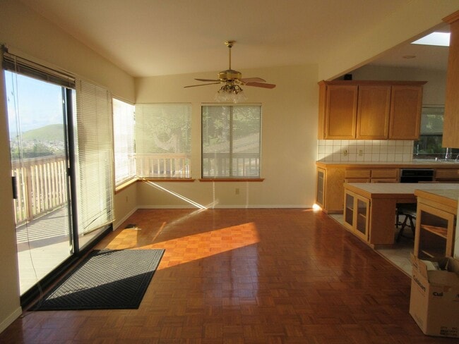 Photo - 3BR / 3BA Coastal Home with Panoramic Morro Bay Views
