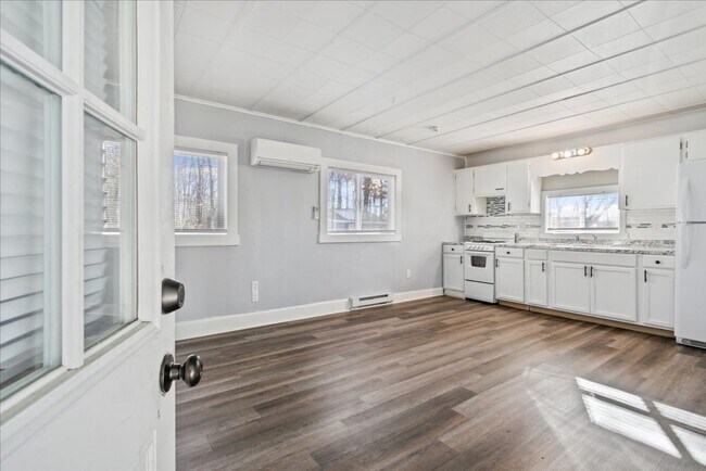 Photo - 222 Woodhaven Rd