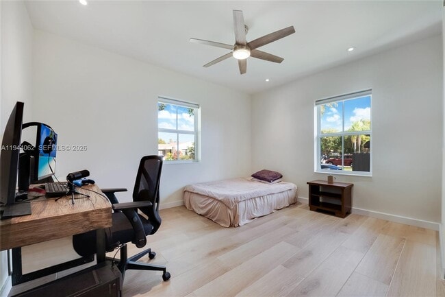 Photo - 6356 SW 14th St