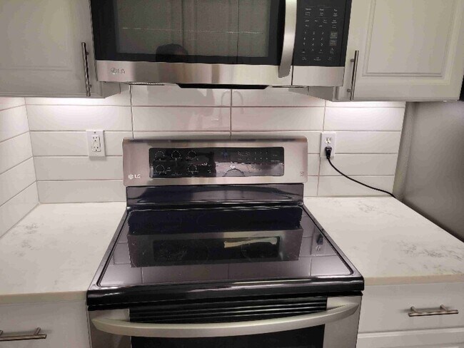 Photo - 3623 S Sheridan Blvd