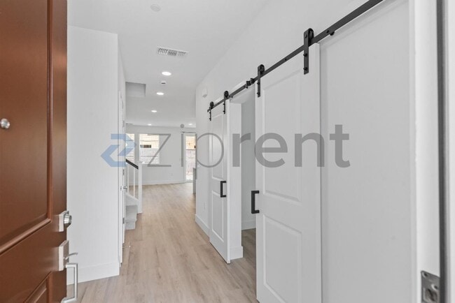 Photo - 355 Monastery Dr