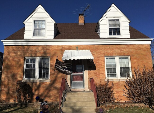 Building Photo - 6550 W Ebinger Dr Unit 2