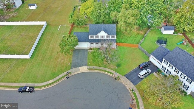 34 Ashcroft Dr