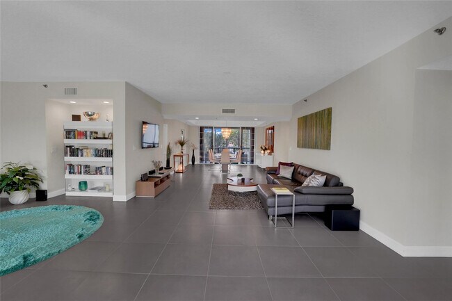 Photo - 4108 W Palm Aire Dr Unit 83B