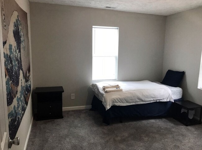 Photo - 814-816 W. North St Unit 814
