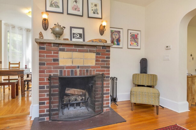 Photo - 48 Stelfox St