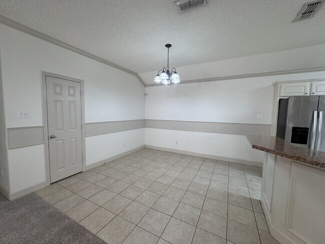 Photo - Charming & Spacious Garden Home Located In Highland Gardens!