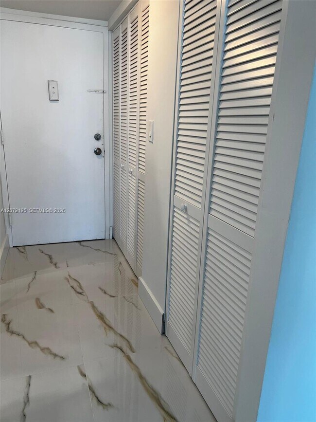 Photo - 1035 West Ave Unit 803
